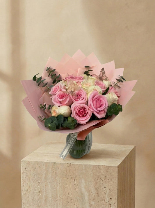 Novara – Soft Pink & White Rose Arrangement